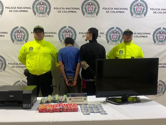 Dos capturados sindicados de hurto a sede política en Armenia Foto: Cortesía Policía, Quindío