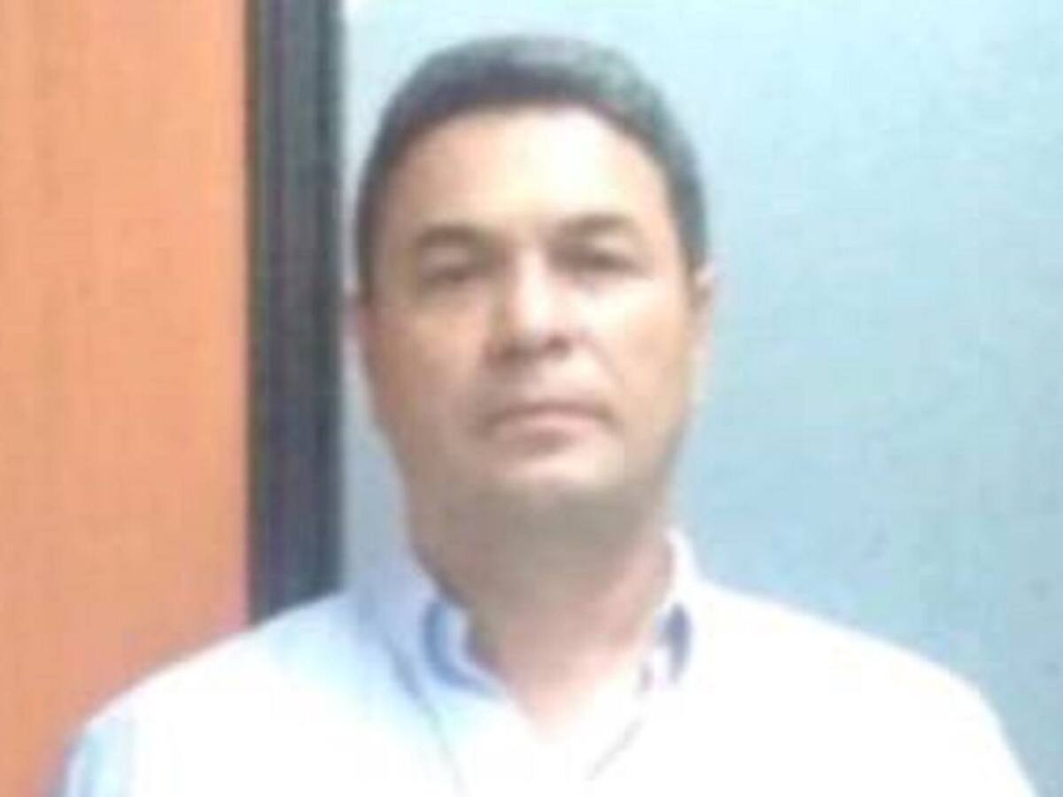 Sancionan a un exsecretario por mentir con sus estudios universitarios