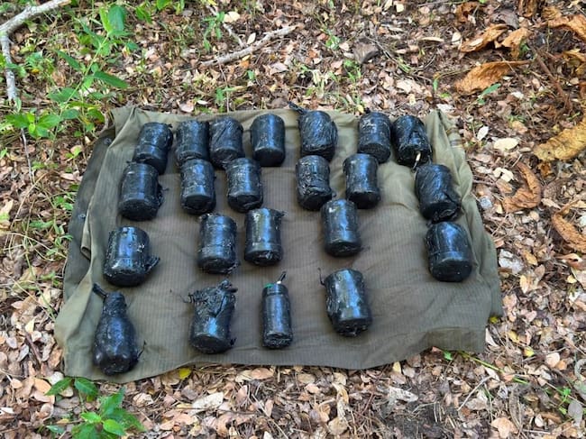 Ejército ubica depósito con explosivos del ‘Clan del Golfo’ en zona rural de Fundación, Magdalena. Foto: Ejercito Nacional