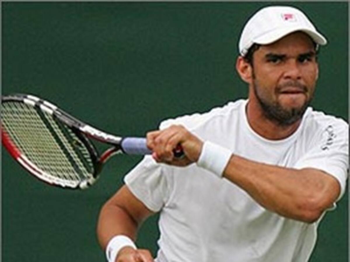 Alejandro Falla vence al autraliano Lleyton Hewitt en el Abierto de Washington