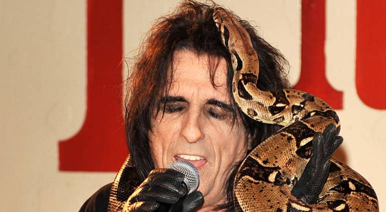 Alice Cooper.