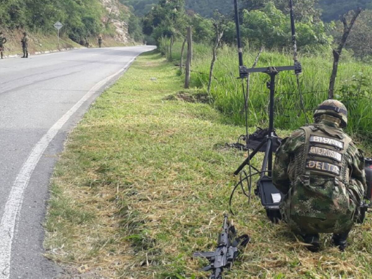 Autoridades desactivan bomba en puente de Sardinata