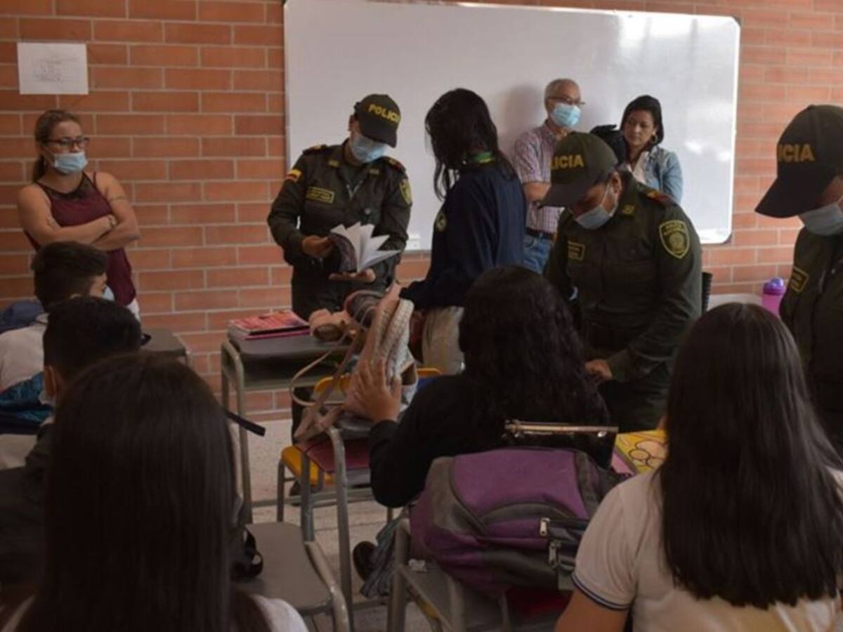 La Policía inició plan de requisas en los colegios de Ibagué