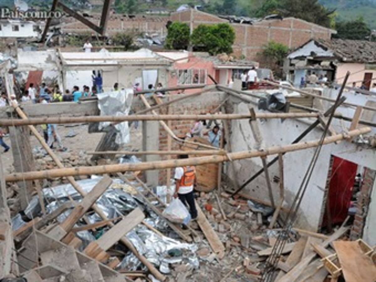 Las casas utilizadas por la guerrilla para sus atentados, serán destruidas: Santos