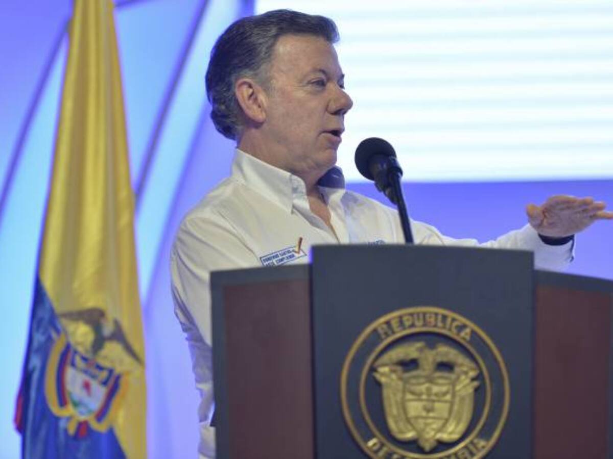 Presidente Santos respalda al Superindustria en decisión sobre azucareros