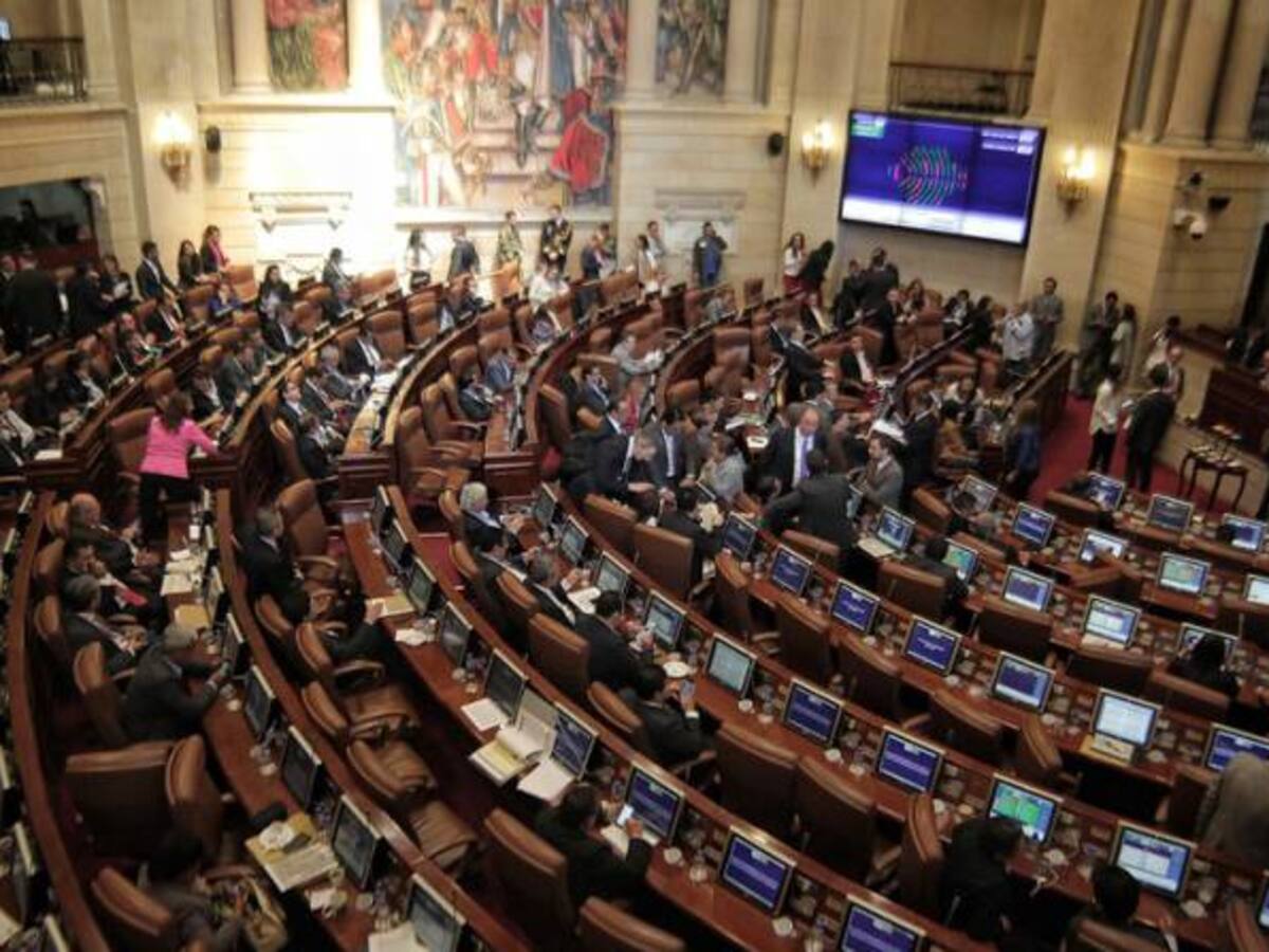 En #6AMCaracolMás ¿Por quiénes votarán los colombianos para Congreso en 2018?