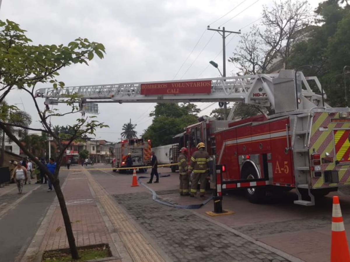 Emergencias por cables de alta tensión dejan un muerto y un herido en las últimas horas en Cali