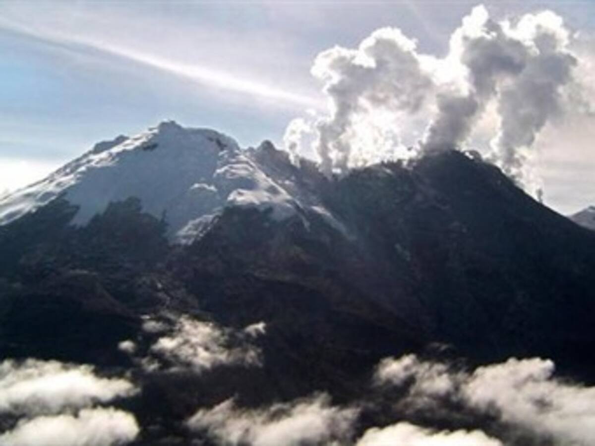 Alerta roja en ríos aledaños al Volcán Nevado del Ruiz