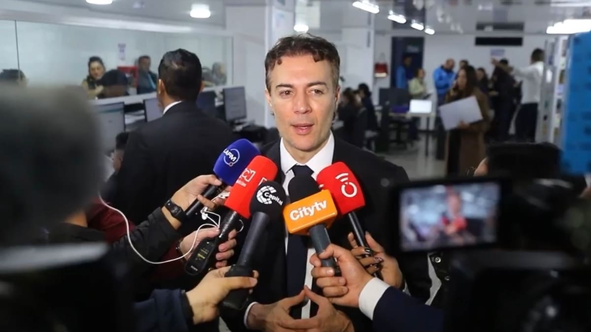 Supersalud anuncia cambios en la entrega de medicamentos y endurece controles a dispensarios