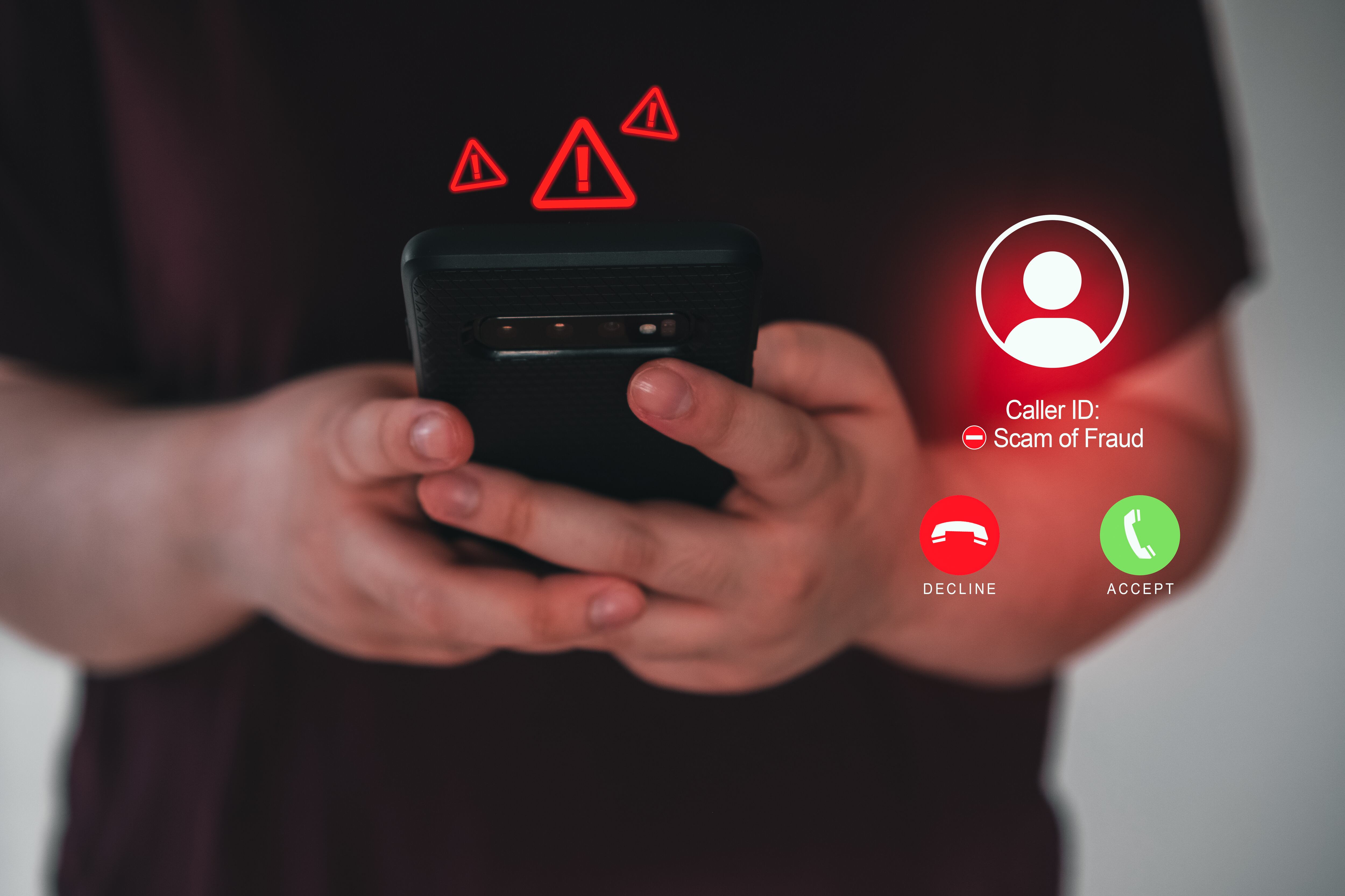 Llamada de estafa (Fotos vía GettyImages)