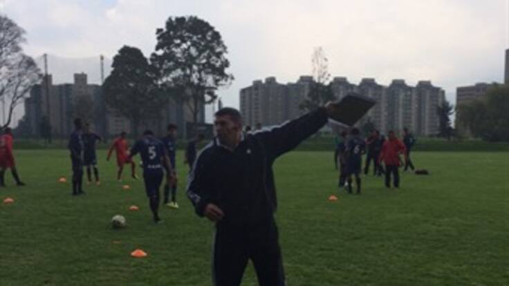 Suárez: "Los técnicos no debemos ser amigos de los jugadores sino líderes"