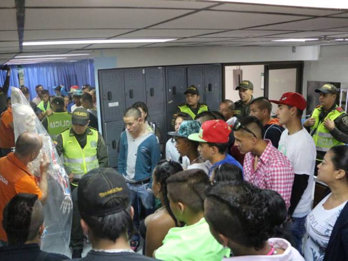 Integrantes de los combos El Nevado y Las Águilas buscan acuerdos de paz