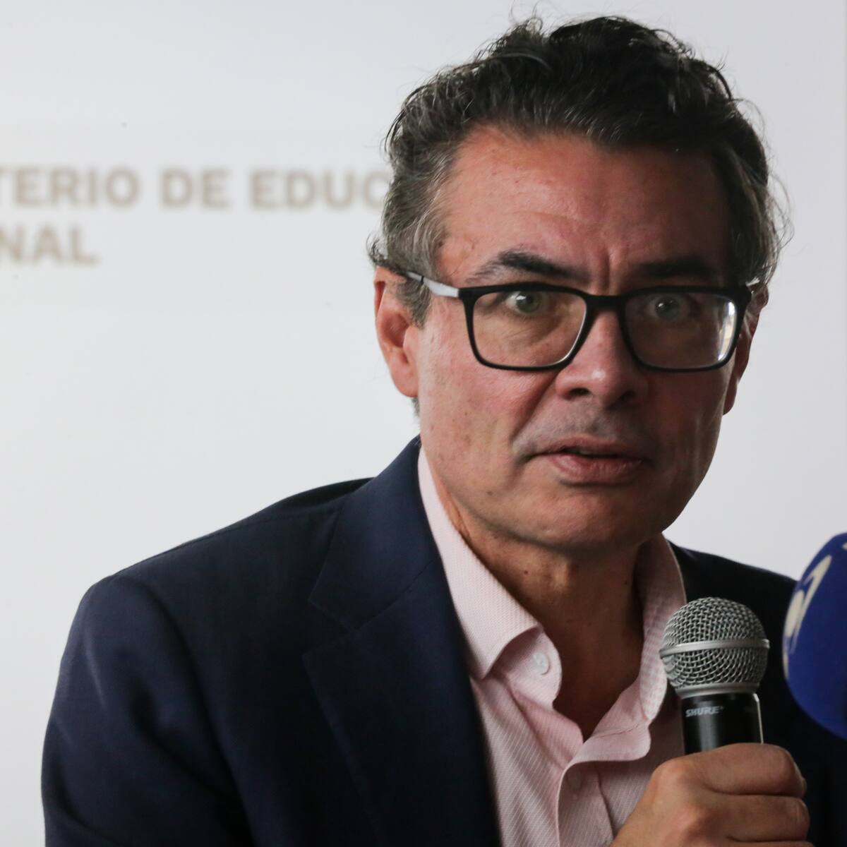 Congreso invitó a exministros Gaviria y Ariza a debate, tras su salida del Gobierno