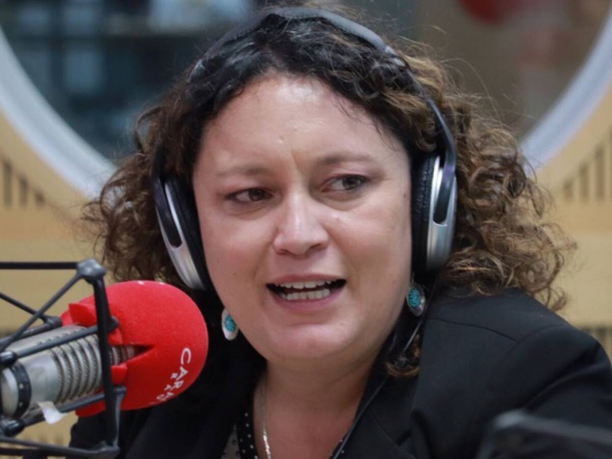 “Golpe de mano de la bancada uribista”: A. Lozano sobre proyecto de la JEP