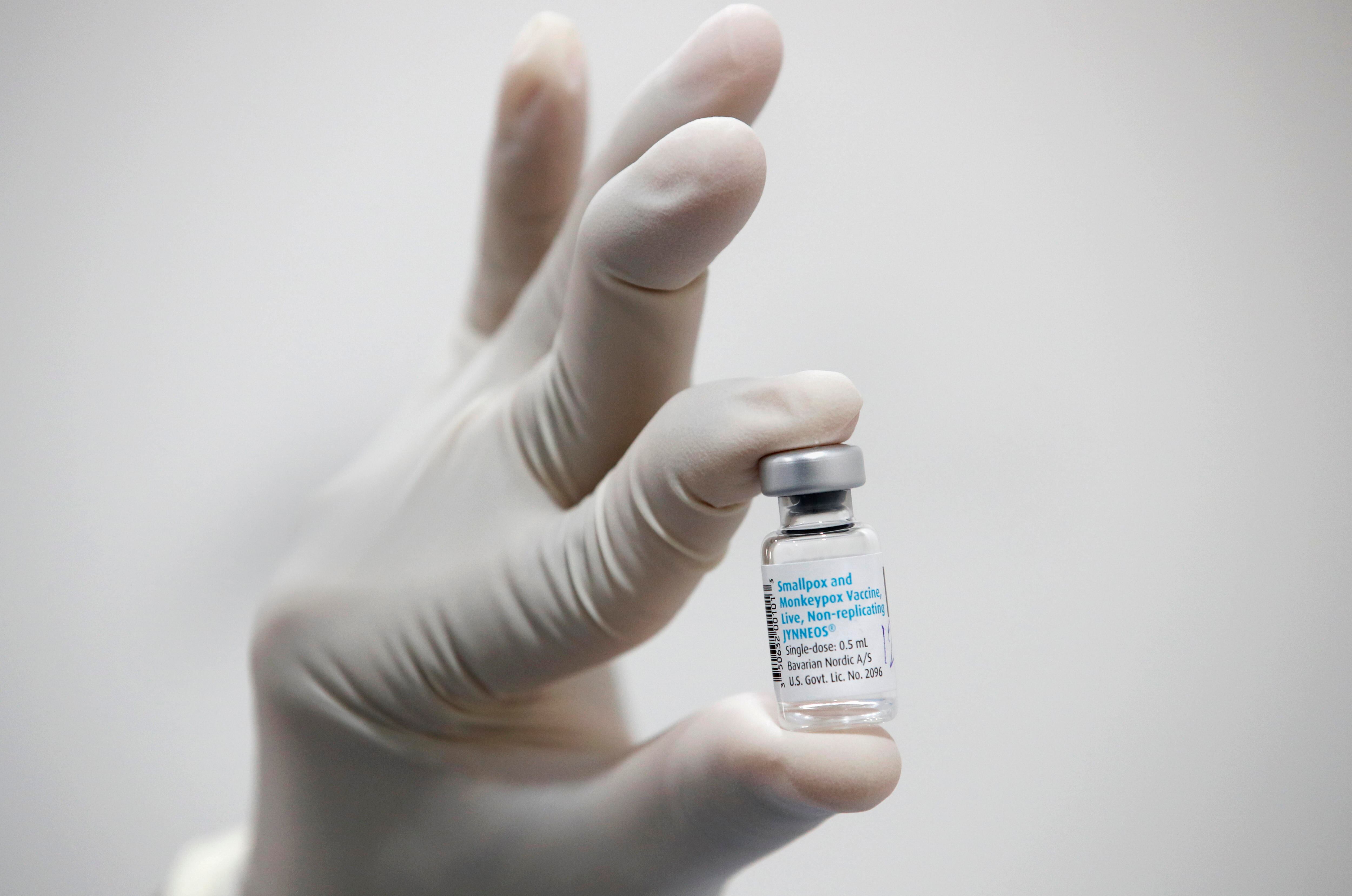 Vacuna contra la viruela del mono. 
EFE/EPA/RUNGROJ YONGRIT