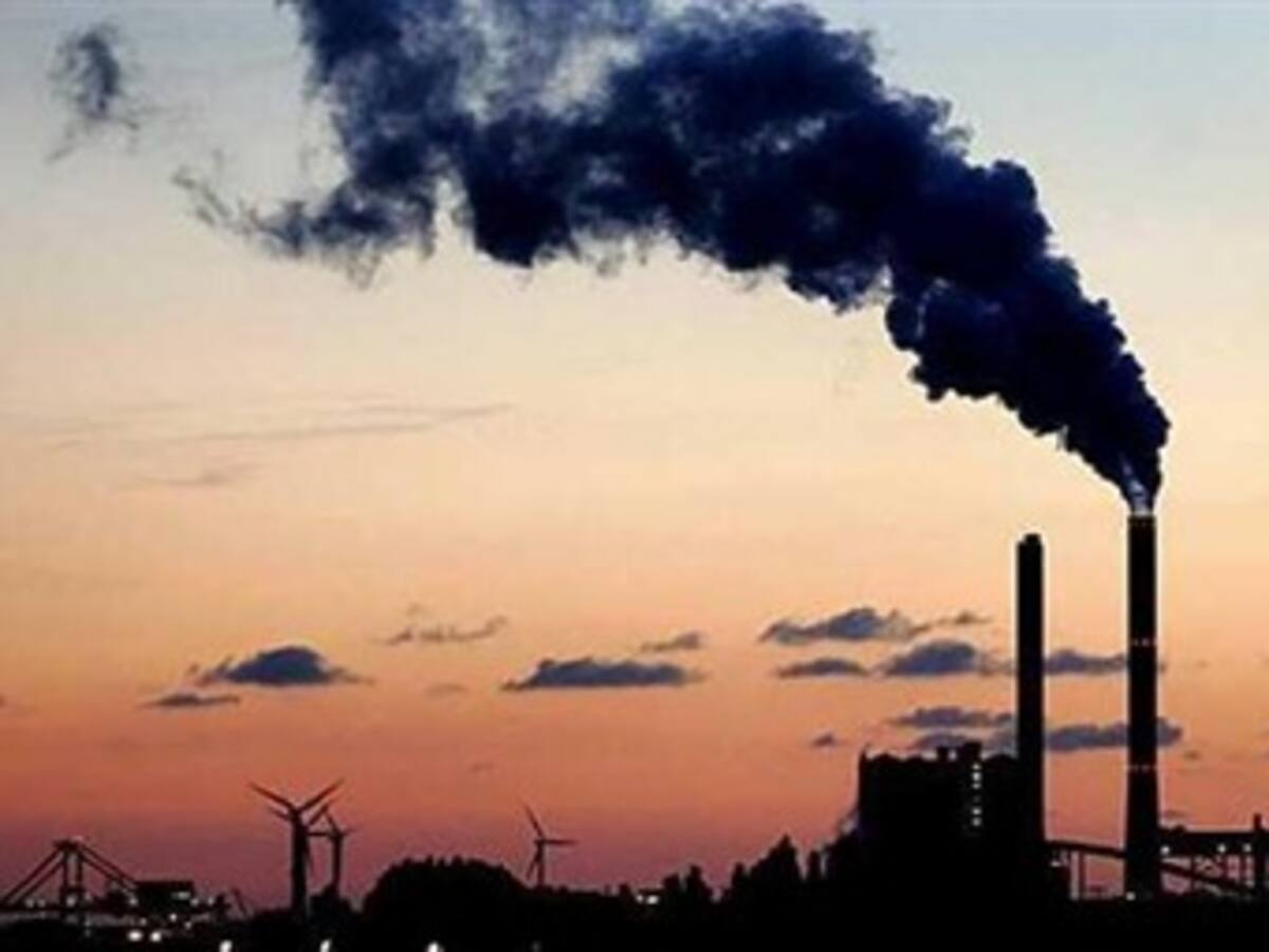 La UE aumentó un 3 % las emisiones de sus sectores más contaminantes en 2010