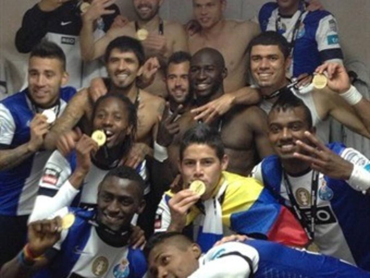 James Rodríguez, Héctor Quiñónes y Jackson Martínez le pusieron picante a la celebración del Porto