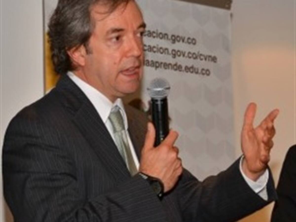 Mauricio Perfetti nuevo director del Dane