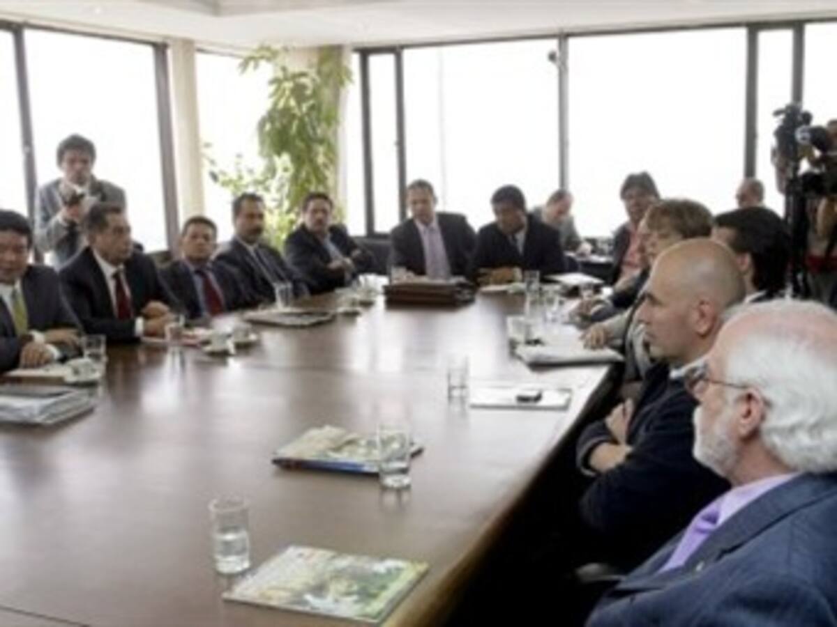 Sindicatos piden nueva reunión del salario mínimo