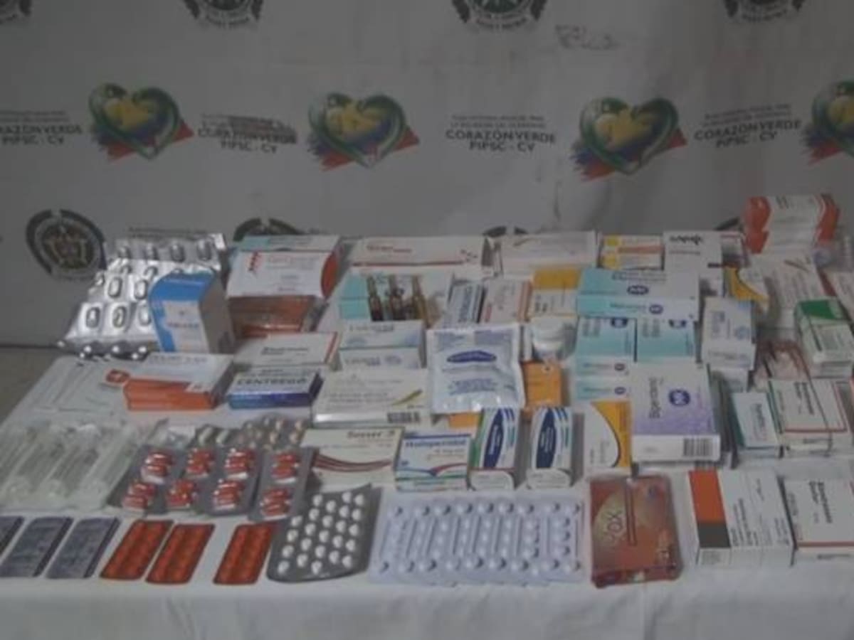 Detención domiciliaria a vendedores de drogas psiquiátricas en colegios