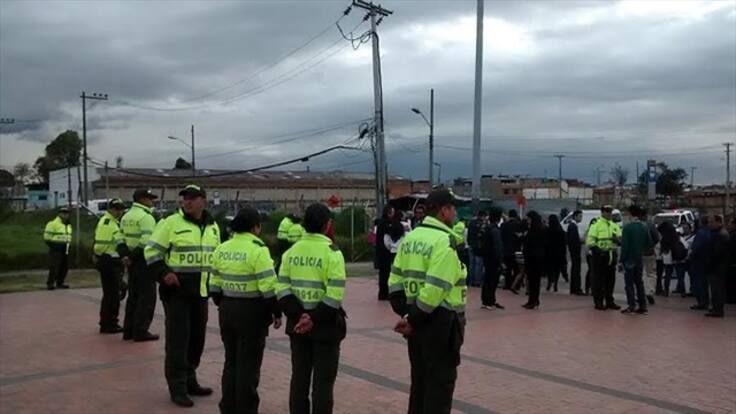 No firmaré la paz sin seguridad jurídica para la Fuerza Pública: Santos