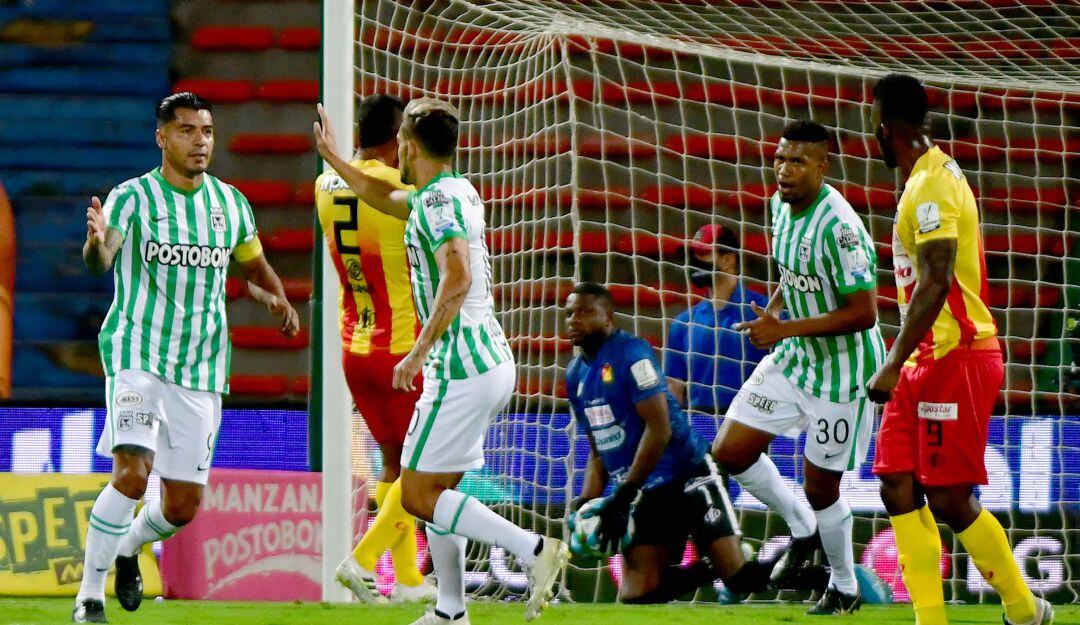 Atlético Nacional pierde 2-1 ante Deportivo Pereira en el Atanasio Girardot.