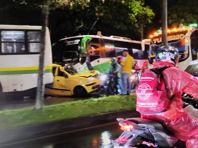 Accidente múltiple en Medellín- Foto cortesía