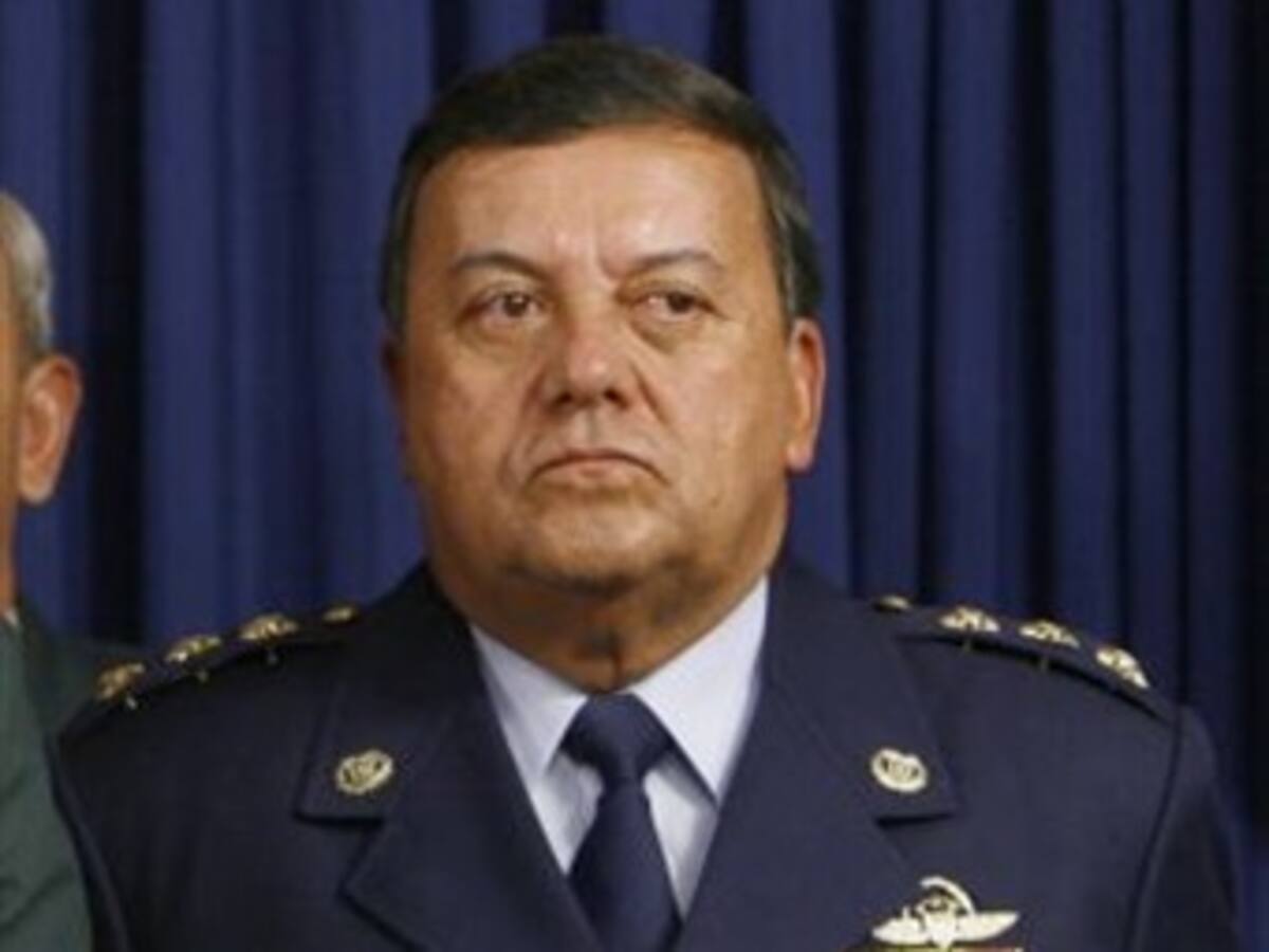 La FAC anuncia defensa de uniformados condenados por bombardeos de Santo Domingo