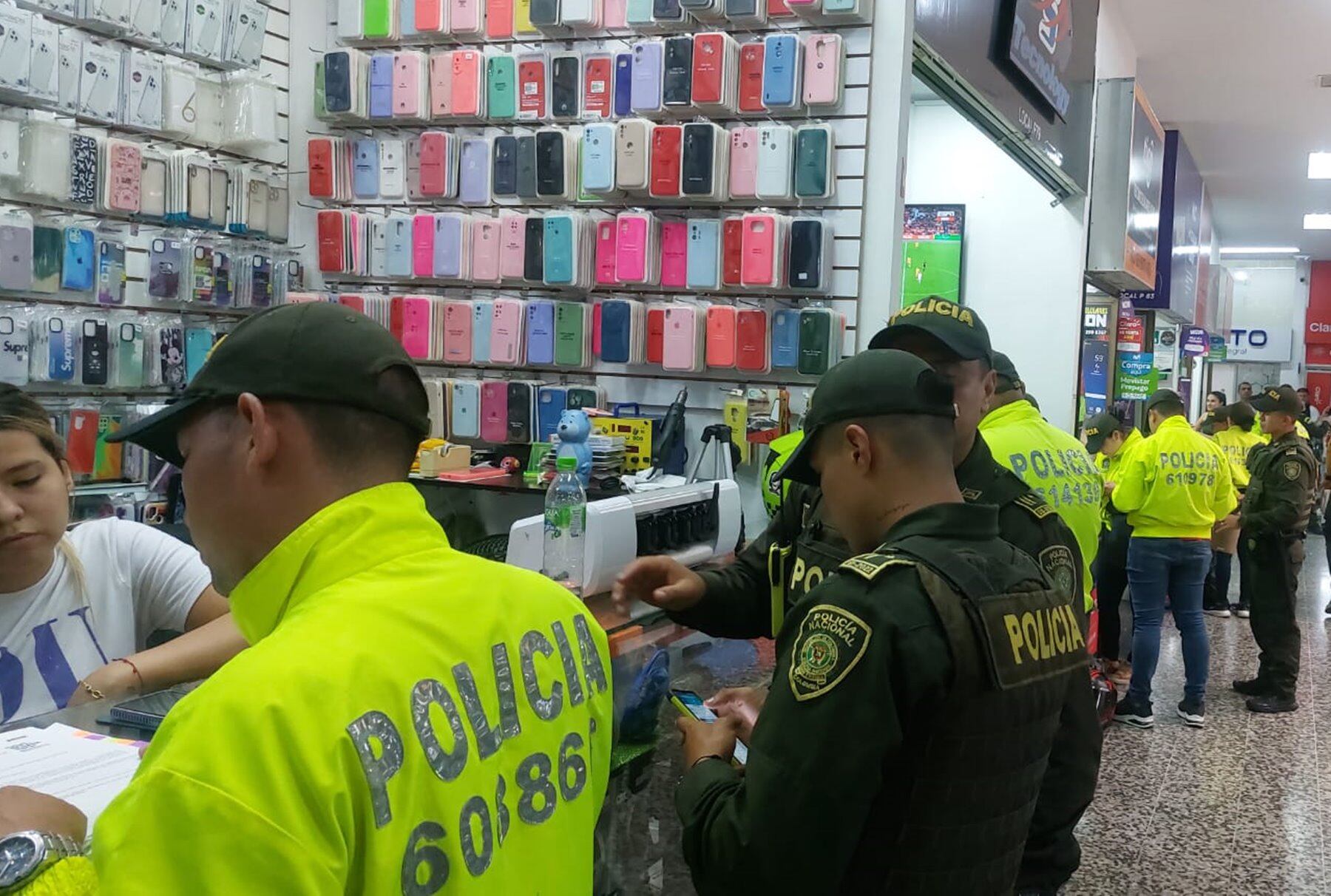 Cierre de establecimientos de Comercio en Ibagué