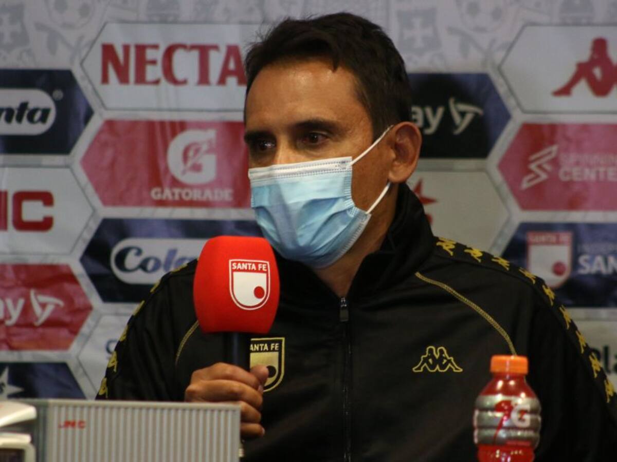 La advertencia de Eduardo Méndez al nuevo D.T: "Tenemos 213 hojas de vida"