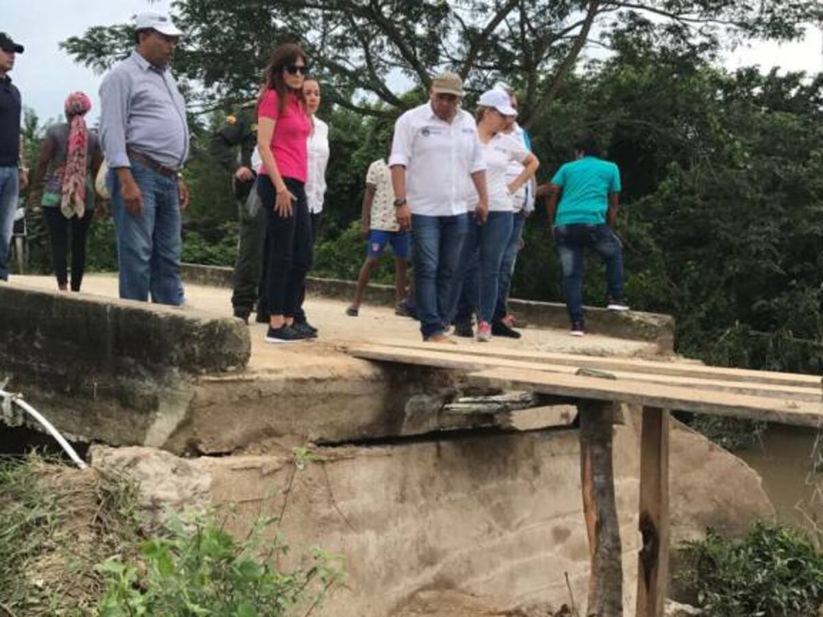 Santa Rosa de Lima, Fundación, incomunicado por caída del puente