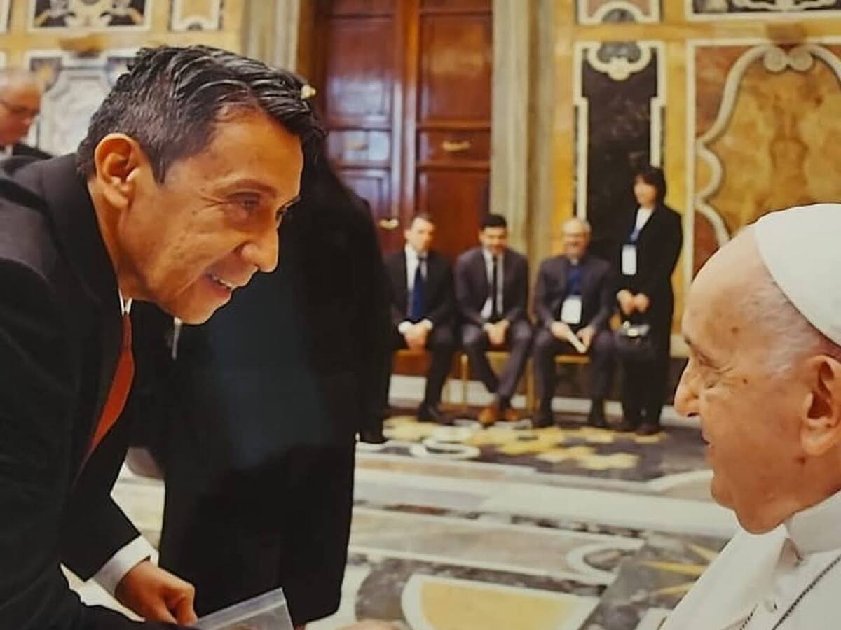 Eran 10 segundos pero mi encuentro con el Papa Francisco duró como 2 minutos, Rector Uniquindío