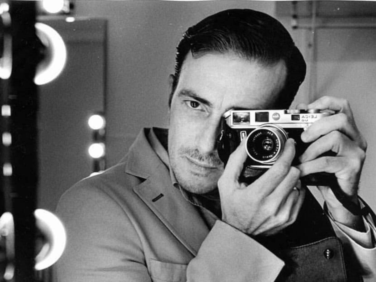 Víctor Clavijo convierte las letras de reguetón en poesía contemporánea