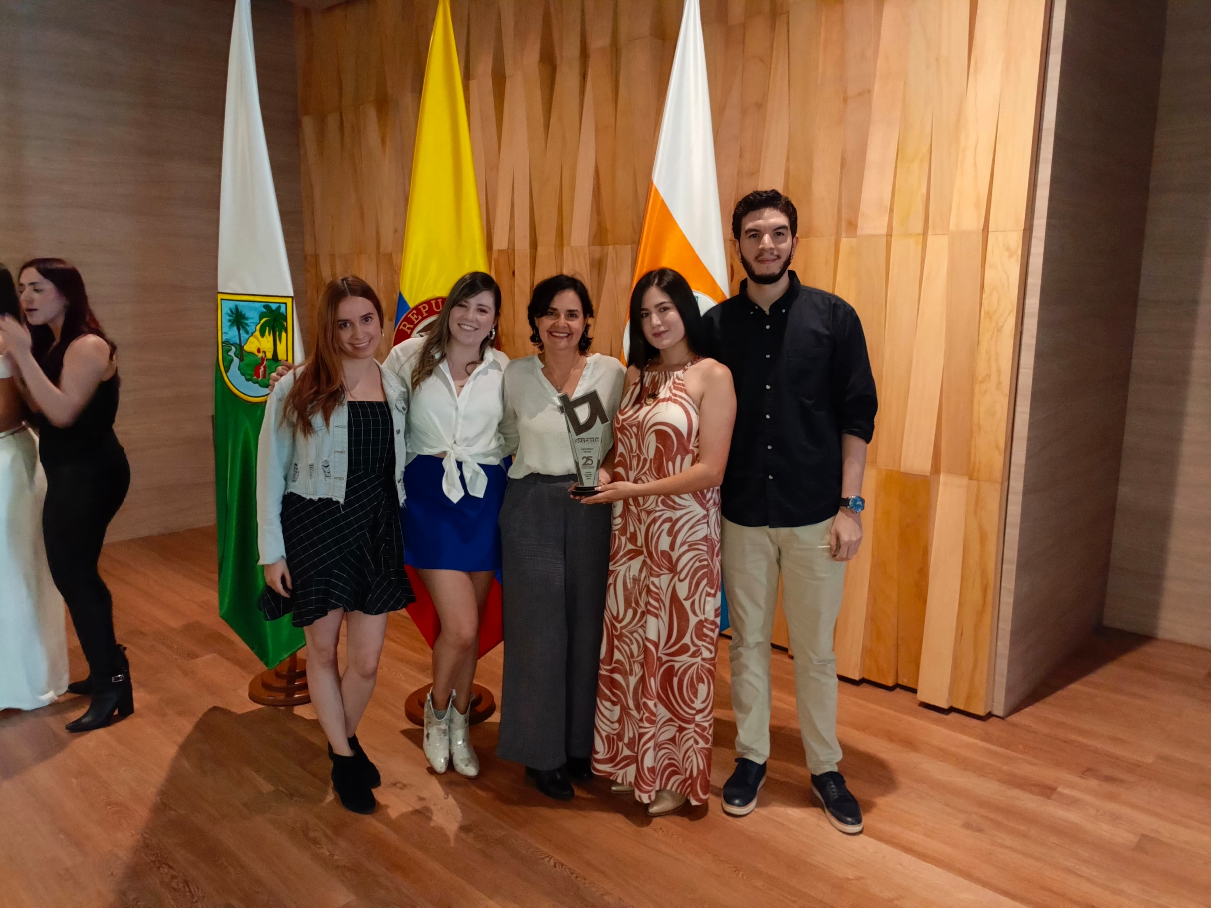 Premios Sextante en la Universidad Católica Luis Amigó. Foto: Caracol Radio.