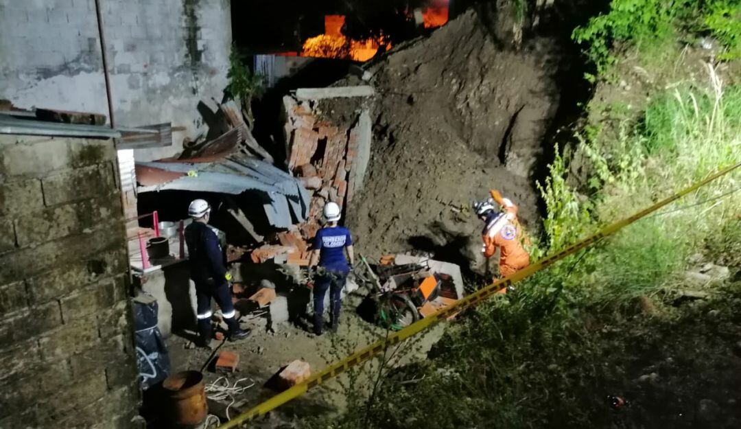 Deslizamiento en el barrio Las Margaritas de La Dorada