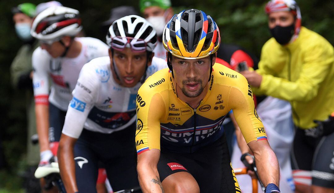Tadej Pogacar y Egan Bernal cuando compitieron en el Tour de Francia 2020.