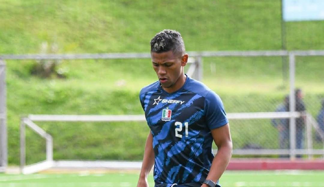 Marcelino Carreazo. Crédito: Tomada del Facebook del jugador.