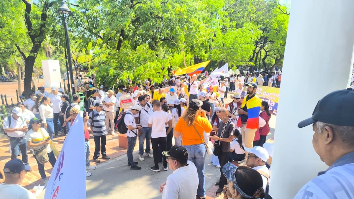 Santa Marta marchó por aumento del salario mínimo