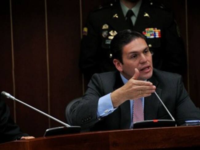 Mindefensa le pidió al Papa Benedicto XVI orar por los héroes de Colombia