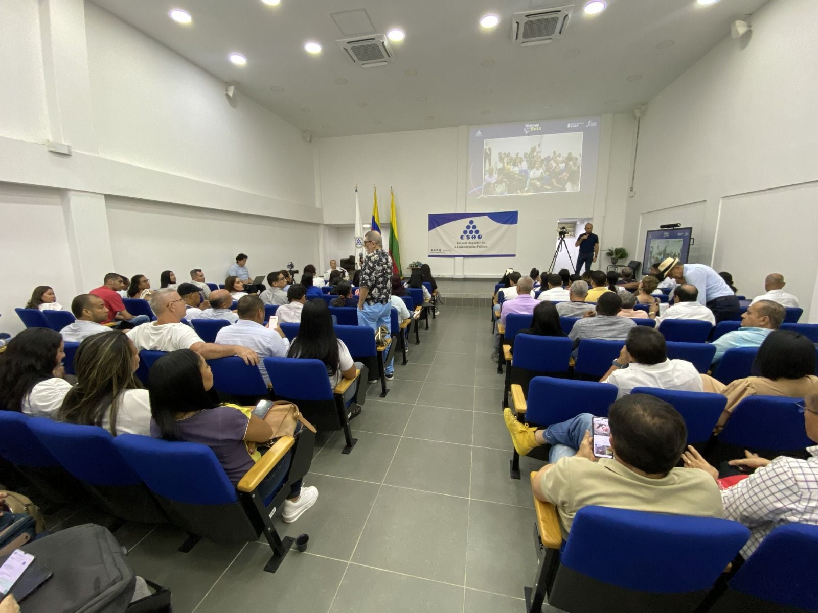 Escuela Superior de Administración Pública (ESAP)