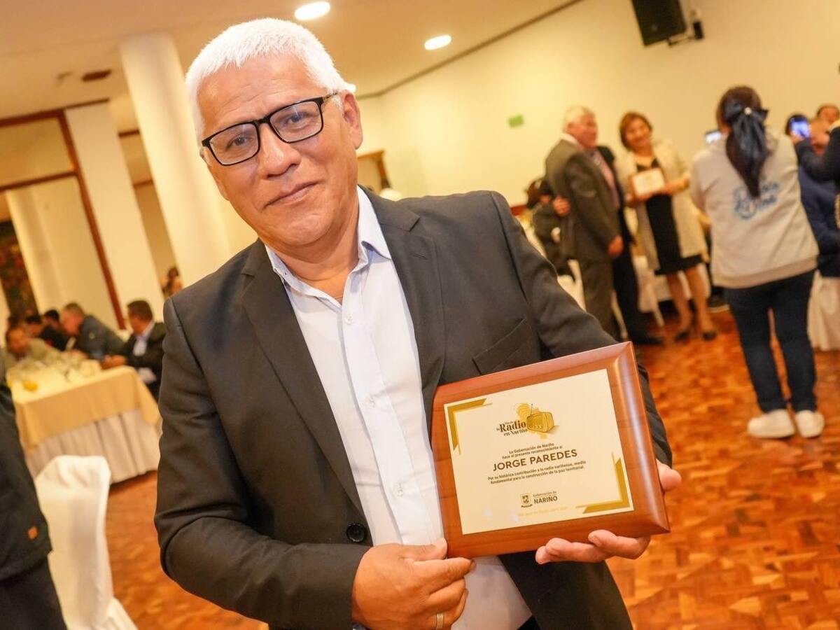 Jorge Paredes, cuarenta años entregados a la Radio