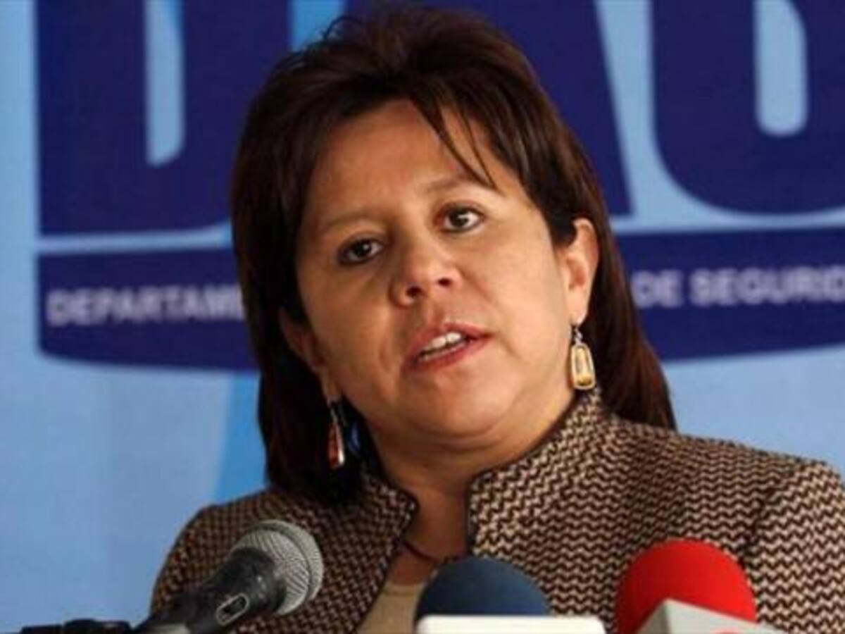 Hoy definen si cancelan el pasaporte de María del Pilar Hurtado