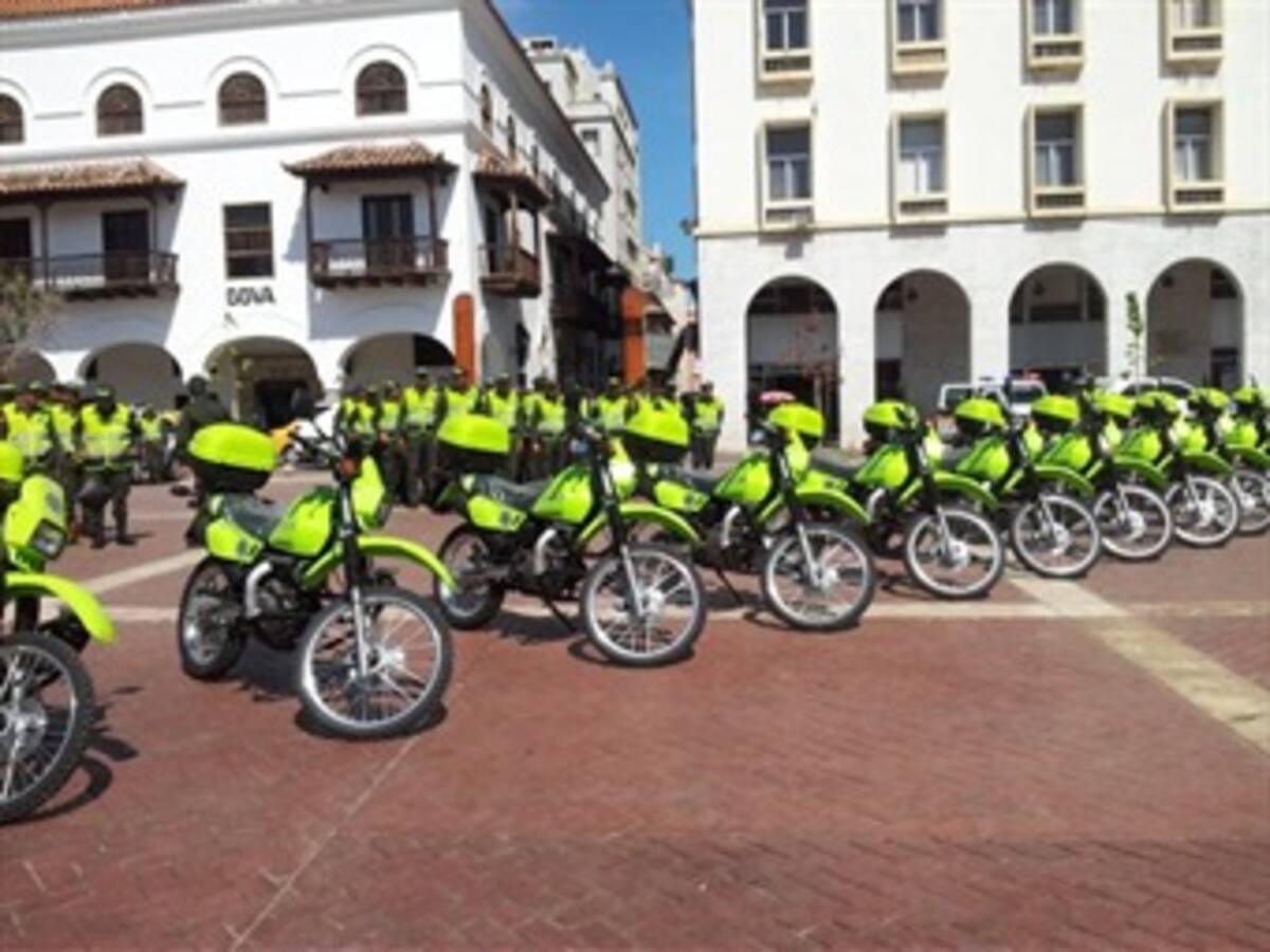 Fondo de Vigilancia defiende contrato directo para mantener motos de Ejército y Policía