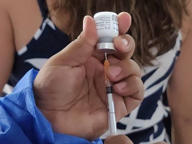 la Secretaría de Salud insiste en la intensificación de vacunación. Foto Relacionada.