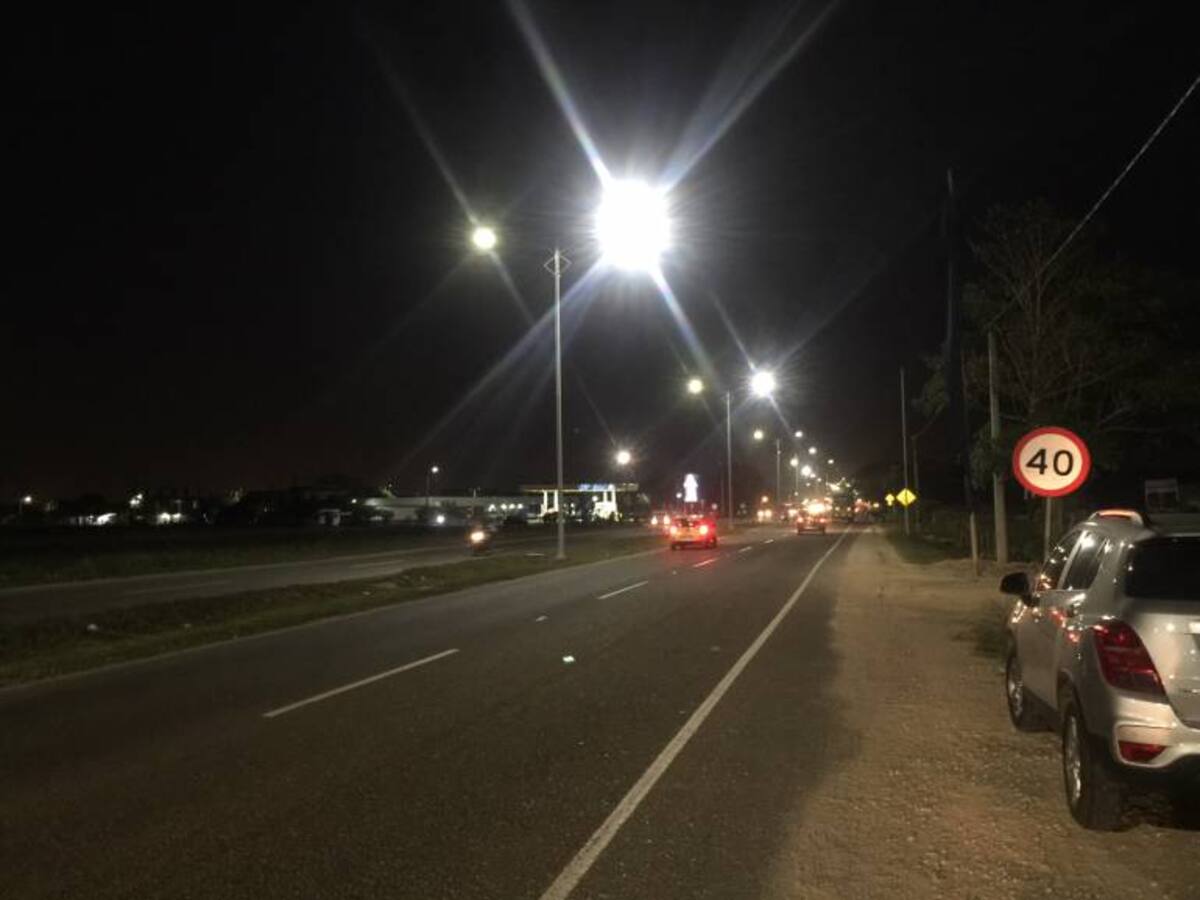 Iluminan 2.6 kilómetros en zona de conurbación entre Cartagena y Turbaco