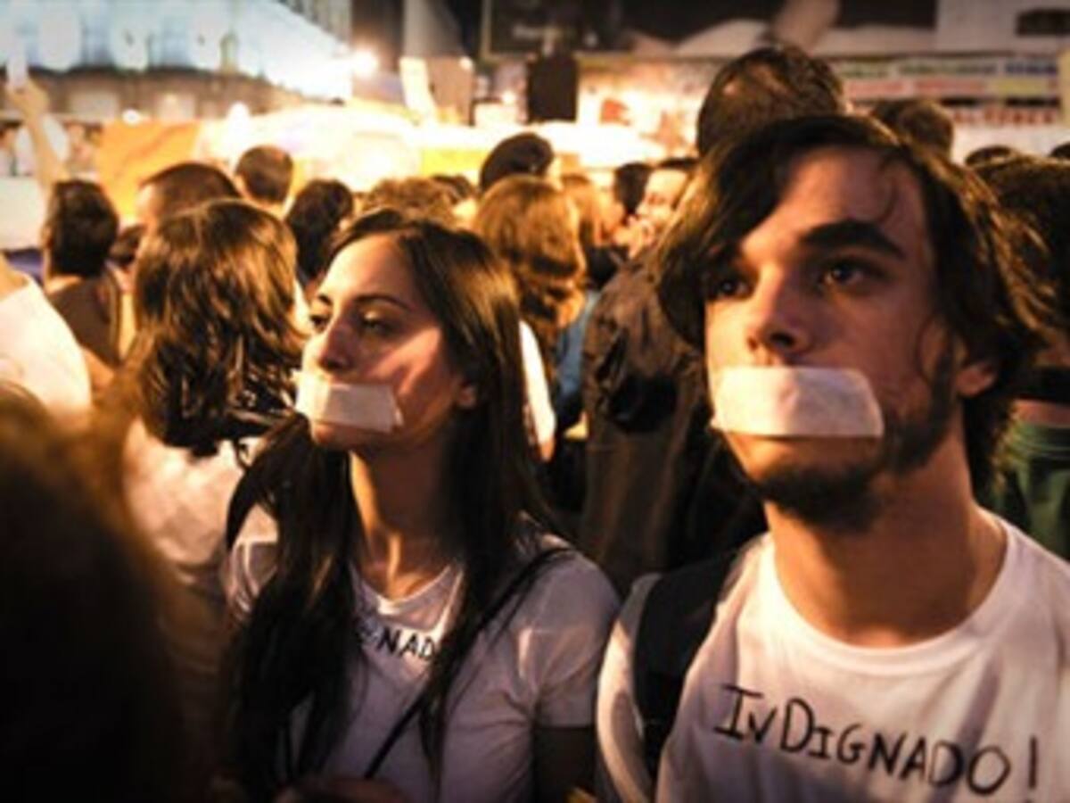 Los 'indignados' de España piden en la calle un cambio social y político