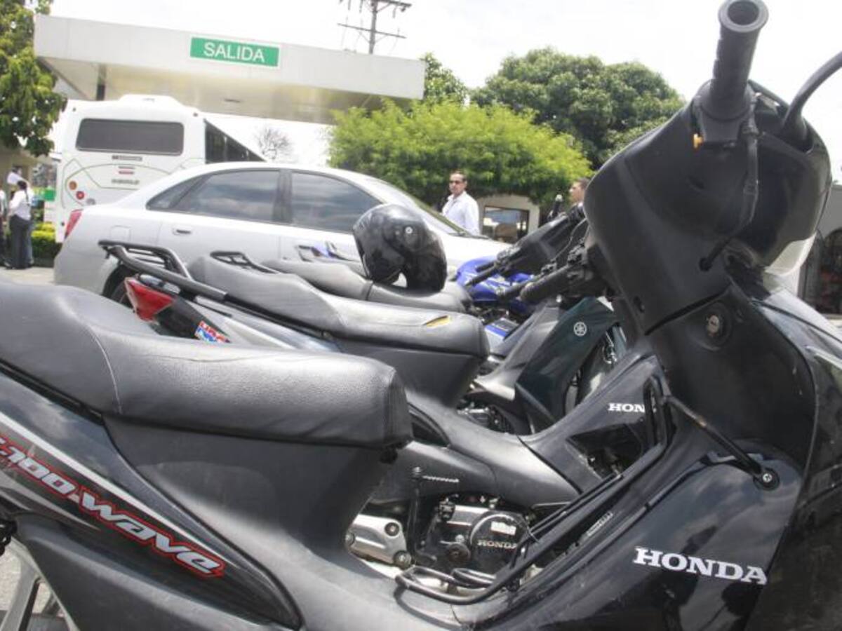 Más de 800 comparendos por placas ilegibles o adulteradas