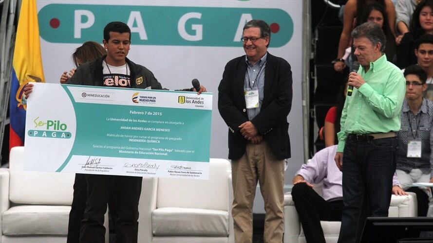 07 de Febrero de 2015.  Bogotá. cuando se llevó a cabo la "Feria ser pilo paga" con todos los beneficiarios del programa de la Presidencia de la República y el Ministerio de Educación. . Foto: Colprensa