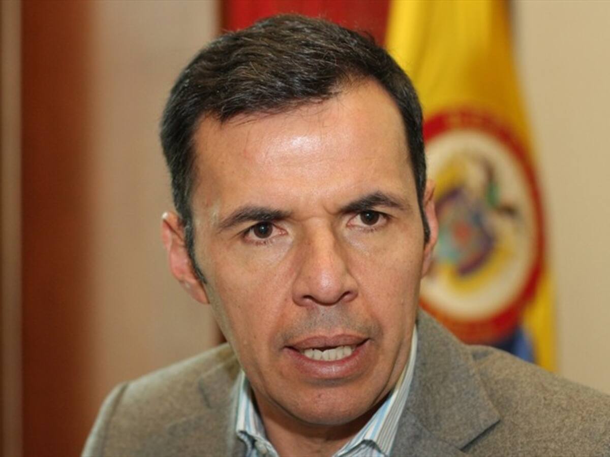 En principio, ex paras no podrían entrar a la JEP: Mininterior