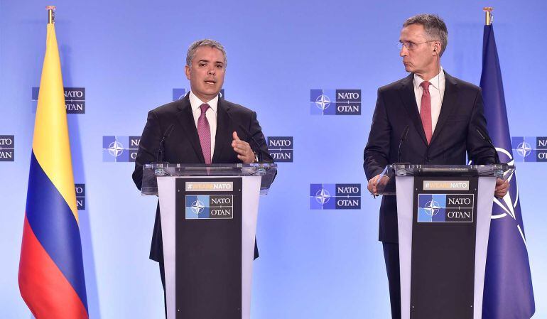 Iván Duque y secretario General de la OTAN, Jens Stoltenberg